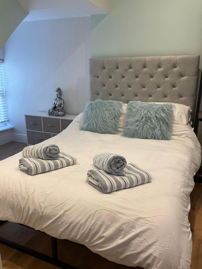 2 Bed Home From Home Apartment 41 Лондон Екстер'єр фото